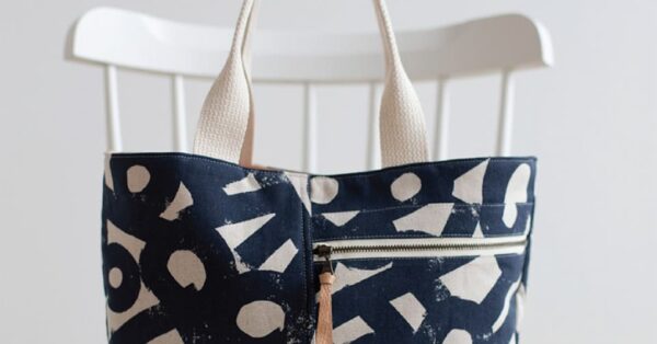 noodlehead crescent tote
