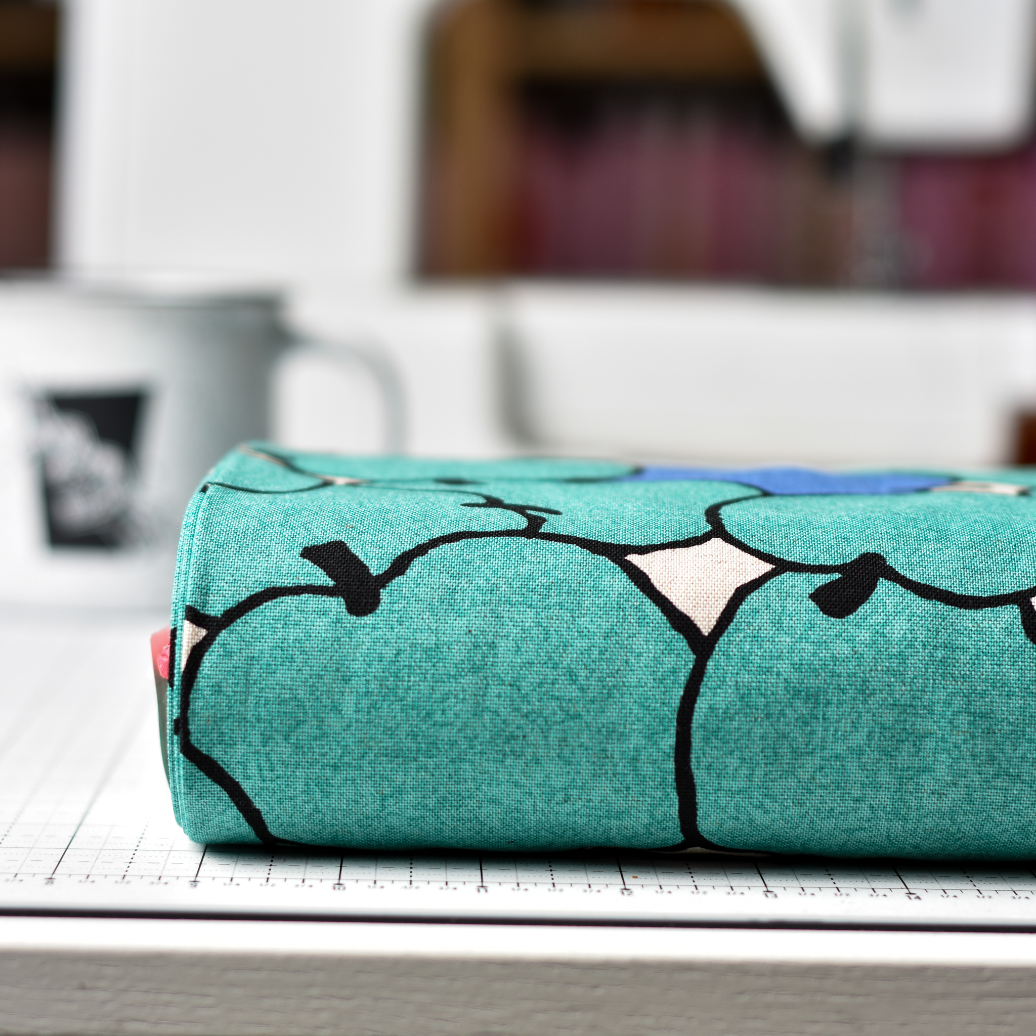 Kobayashi Large Teal Apple Light Weight Canvas (REMNANT)