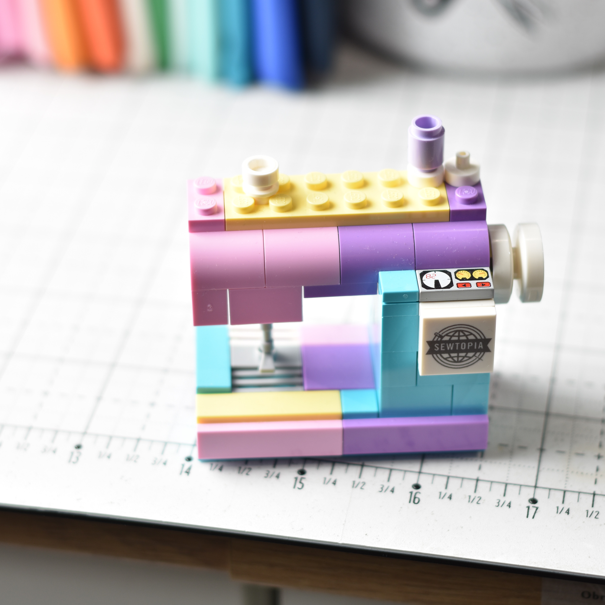 Lego sewing top machine set