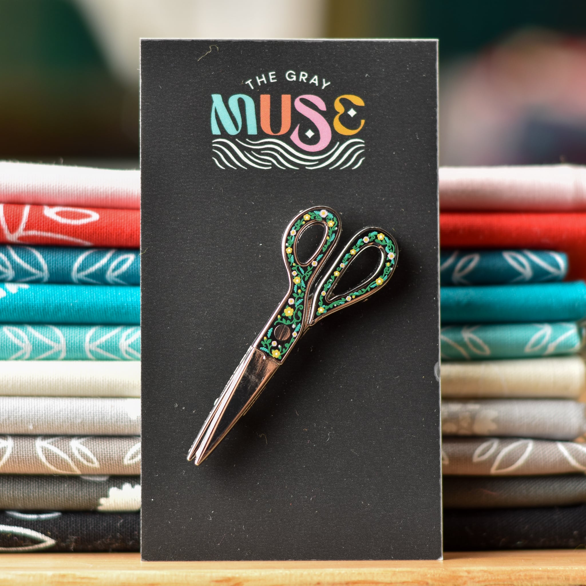 The Gray Muse Floral Scissors Interactive Silver Enamel Pin