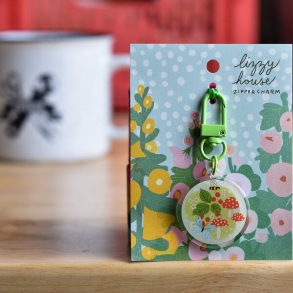 Moda Fabrics Lizzy House Zipper Glitter Pull Tiny Meadow