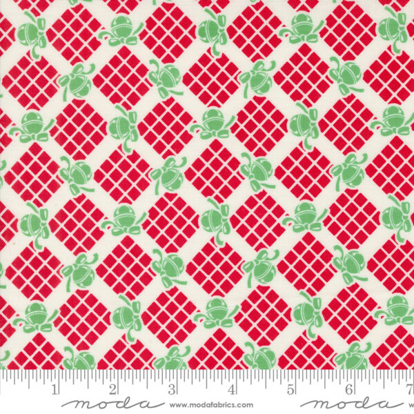 Moda Fabrics Urban Chicks Kitty Christmas Mini Charms - Image 20