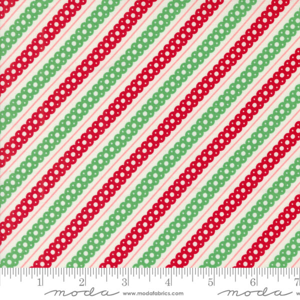 Moda Fabrics Urban Chicks Kitty Christmas Mini Charms - Image 9
