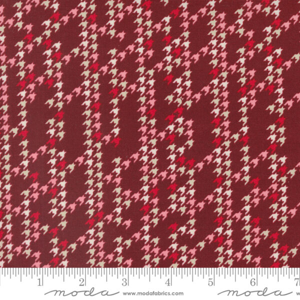 Moda Fabrics Fancy That Design House & Co. Cozy Wonderland Houndstooth Party Burgundy