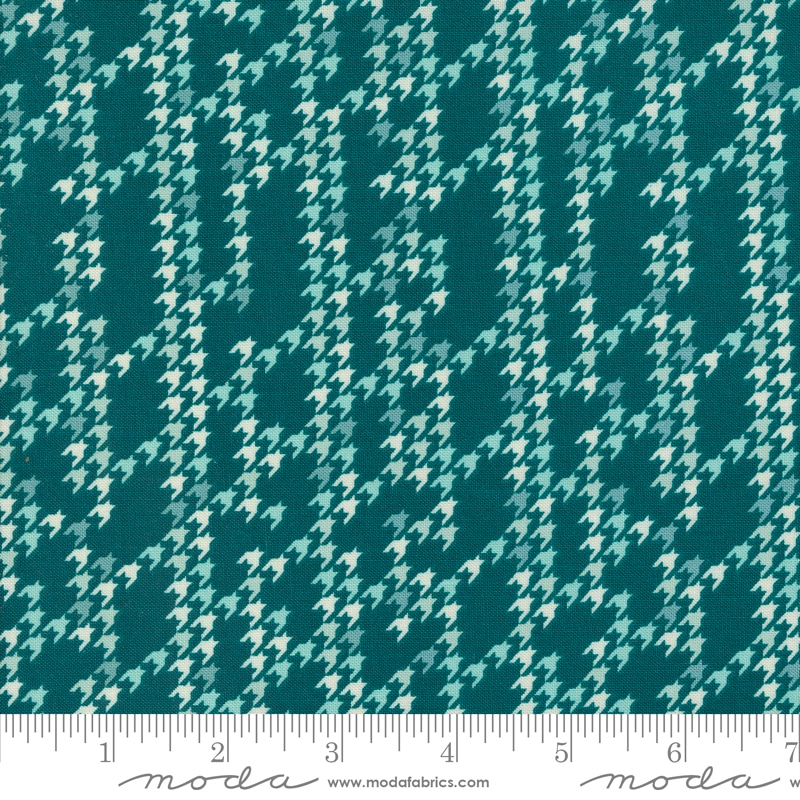 Wonderland: Houndstooth in Teal Wonderland: Houndstooth in Teal