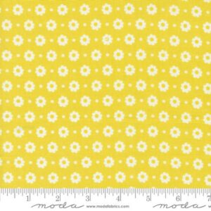 Moda Laguna Sunrise Sherri & Chelsi Daisies Citrine