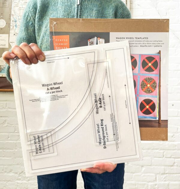 Denyse Schmidt Quilts Wagon Wheel Pattern & Templates Combo Pack - Image 4