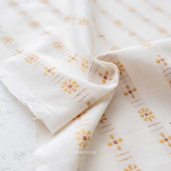 Fableism Forest Forage Daisies Cream - Image 2