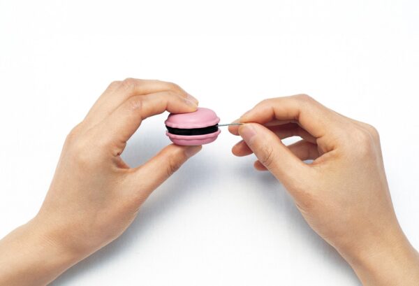 Clover Sweet n Sharp Macaron Raspberry - Image 3