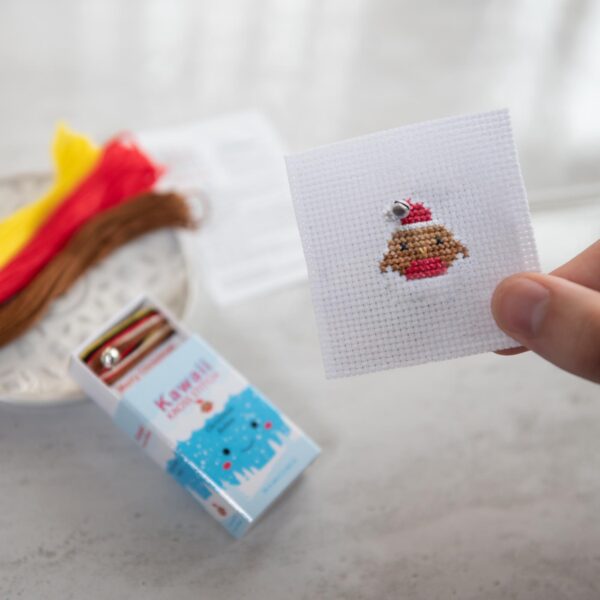 Marvling Bros Kawaii Cross Stitch Christmas Robin Perfect In a Matchbox
