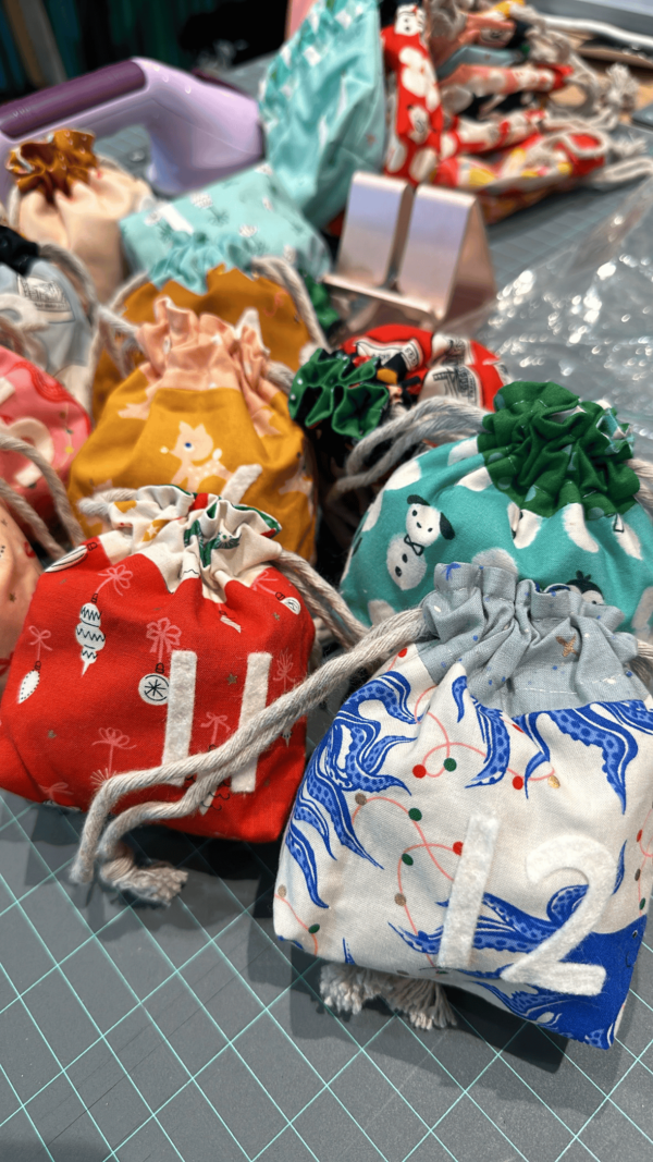Jolly Darlings Advent Bag Kit - Image 6
