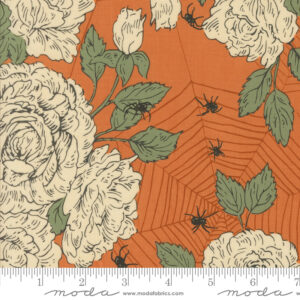 Moda - Stacy Iest Hsu Home Sweet Haunt Haunted Roses Pumpkin