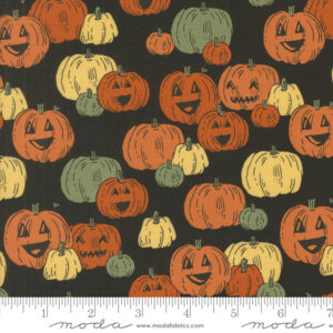 Moda - Stacy Iest Hsu Home Sweet Haunt Pumpkin Patch Midnight