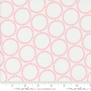 Moda Fabrics Lizzy House Tiny Christmas Mini Pearl Bracelets Snow Cotton Candy