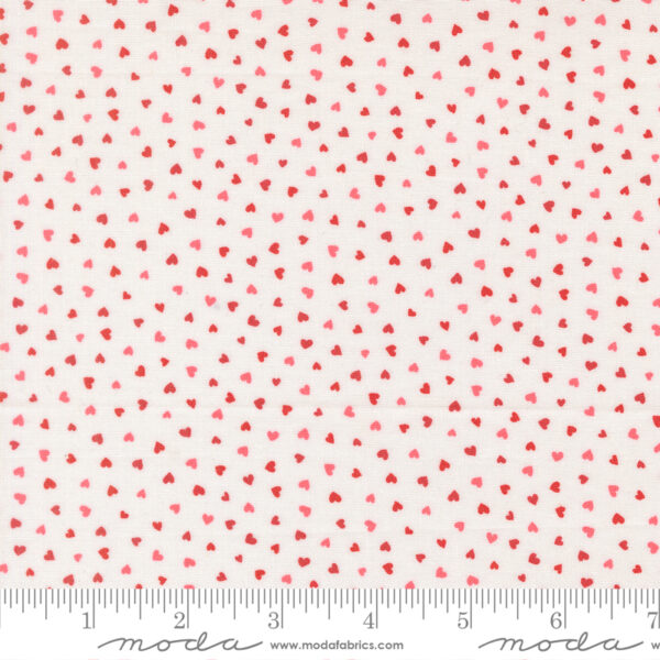 Moda Fabrics Lizzy House Funny Valentine Tiny Hearts Champagne