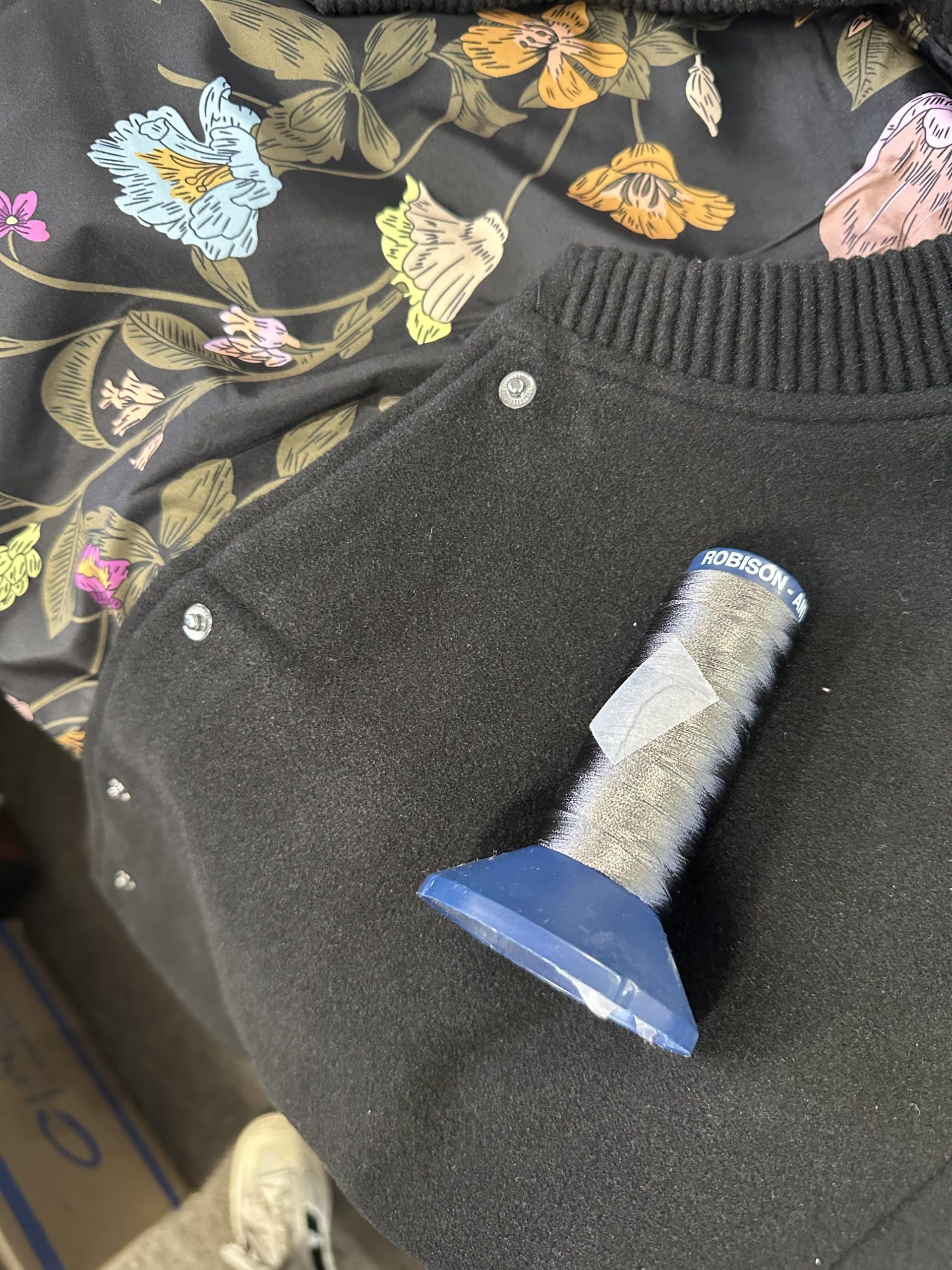 Sewtopia Well Worn Bomber Jacket - Image 2