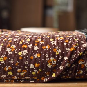 Kokka Petite Floral Pinwale Brown