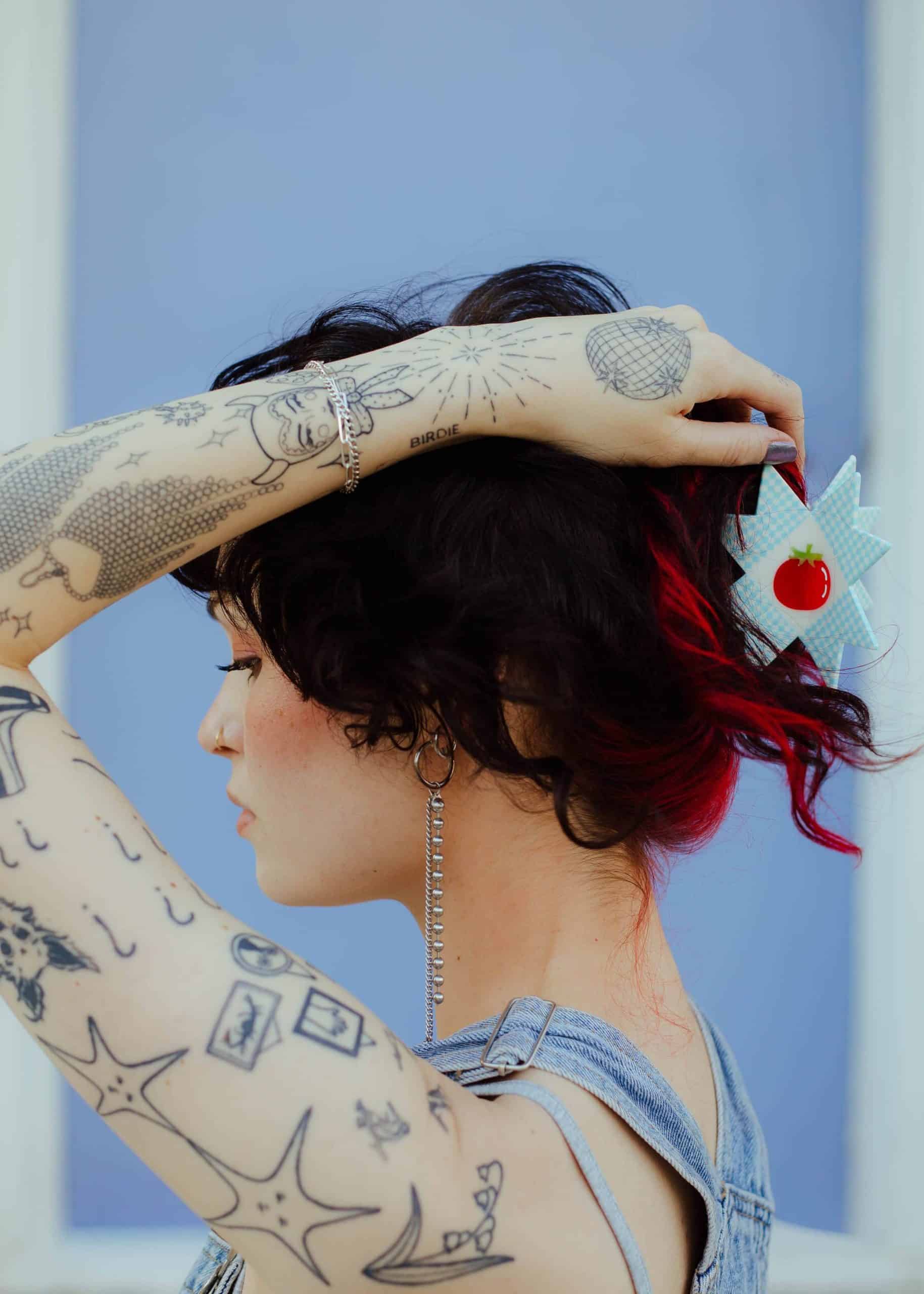 The Peach Fuzz Tomato Quilt Hair Claw TPF x Chaos Magic Studio - Image 8