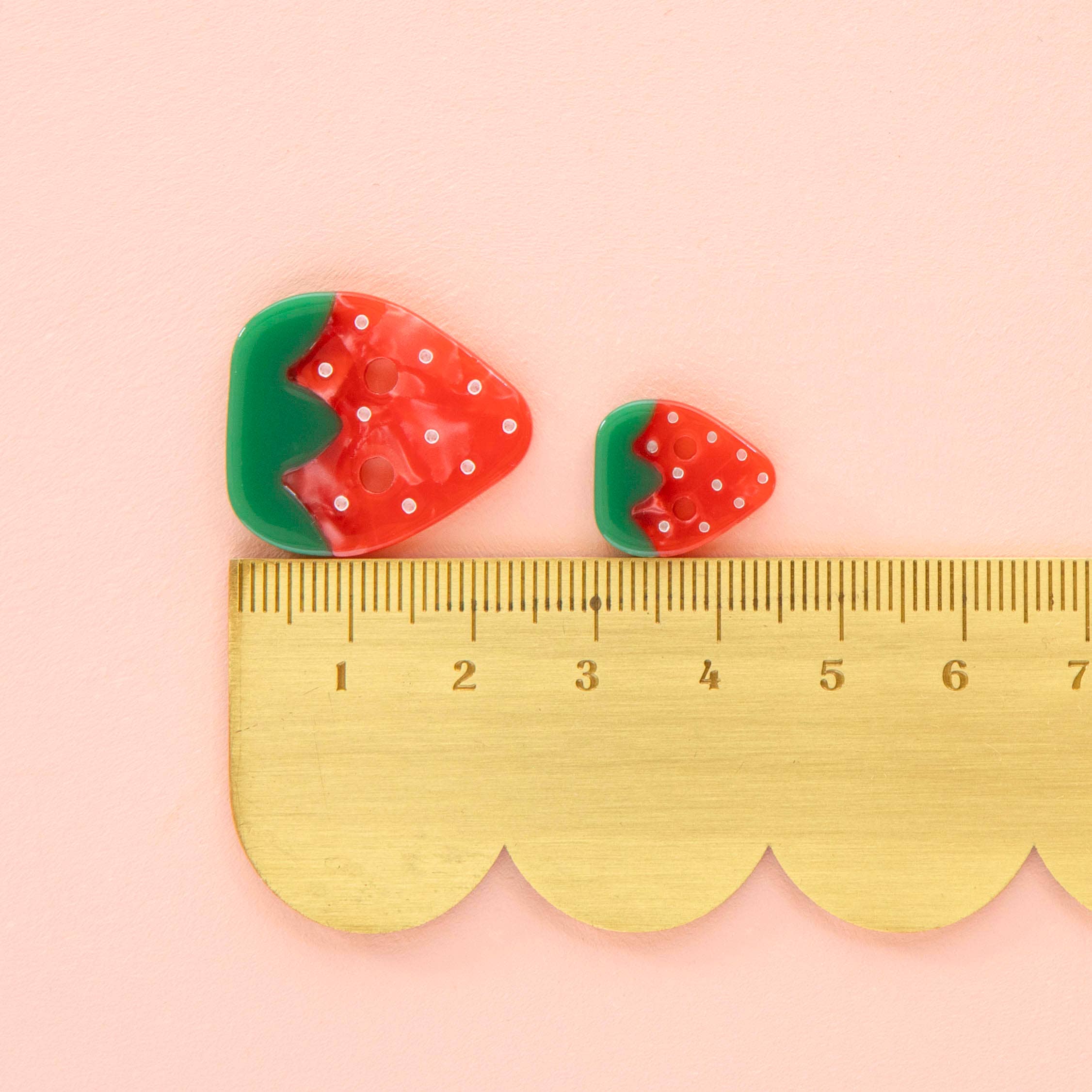 Sarah Hearts Strawberry Small 5/8" Buttons - Image 3