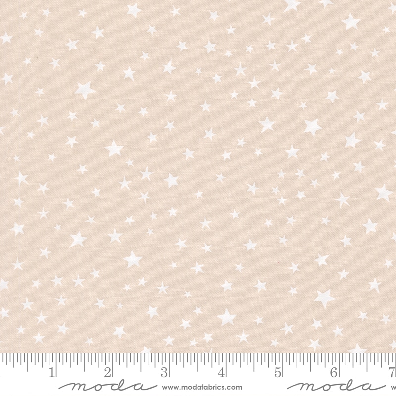 Moda Fabrics Elena Amo Purrs & Boos Stars Moonbeam White