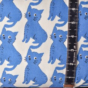 Sevenberry's Wide-Eyed Cat Oxford Cotton Hyacinth