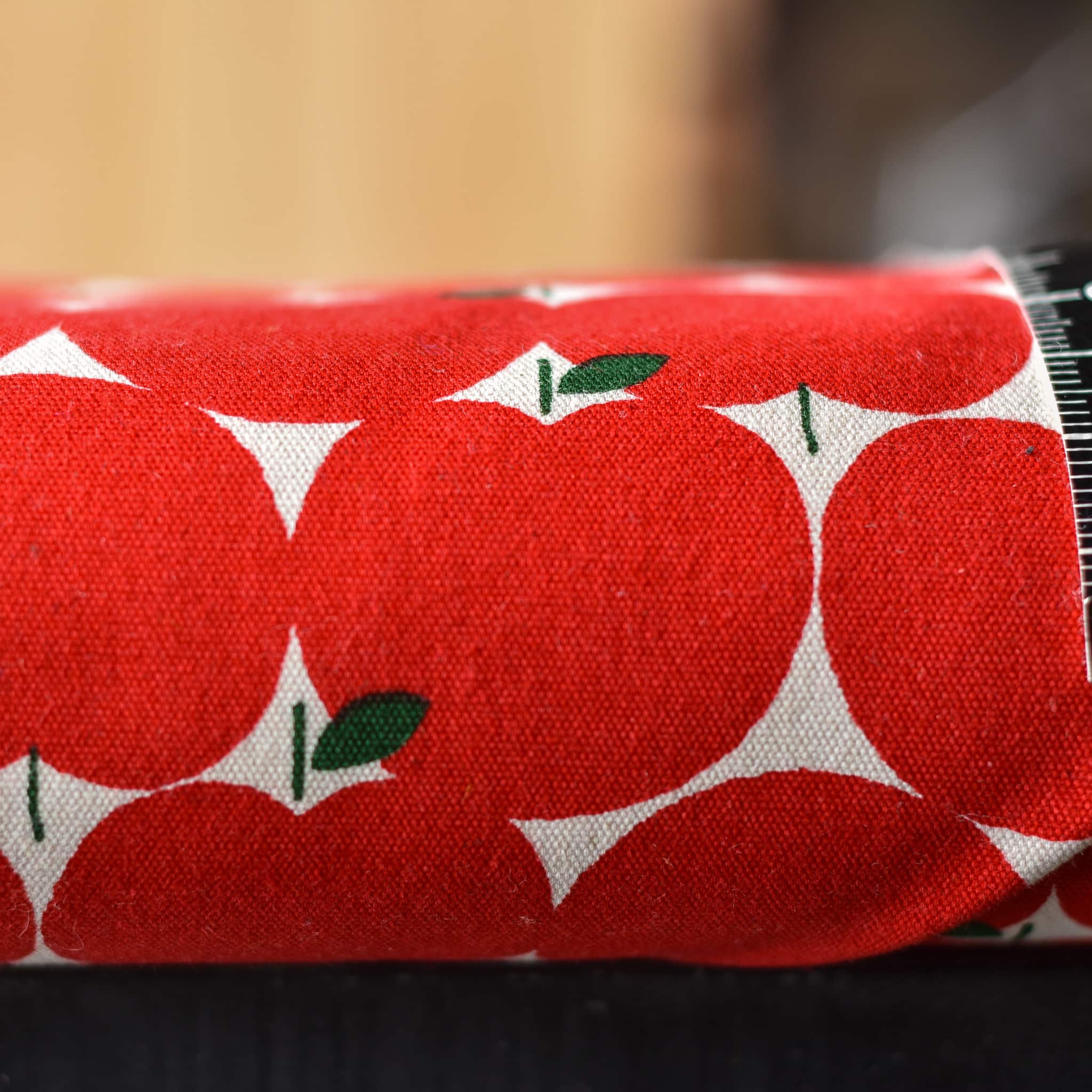 Sevenberry Big Apple Oxford Cotton Red - Image 2