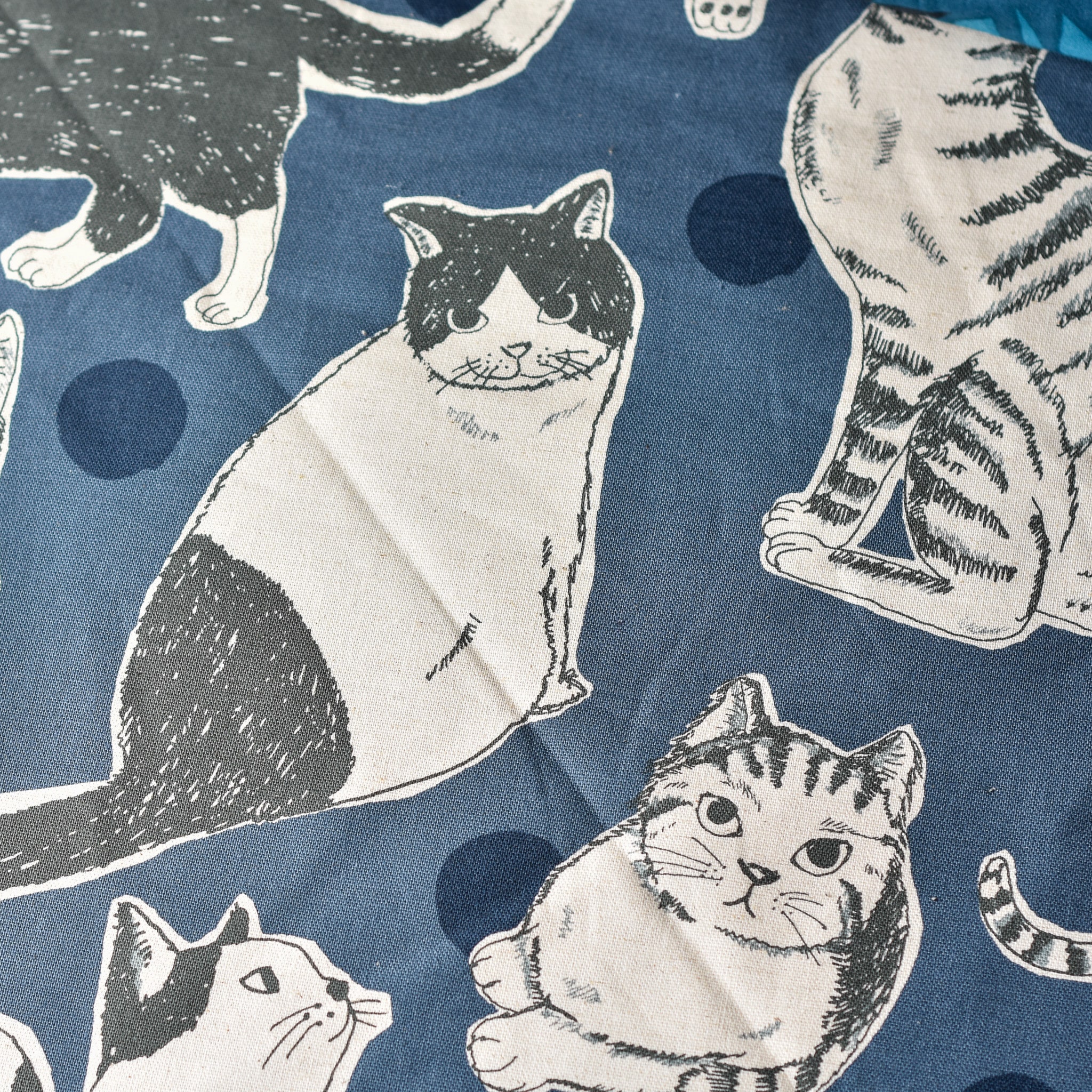 Kobayashi Big Cats Purr-fect Models Cotton Linen Slate - Image 2